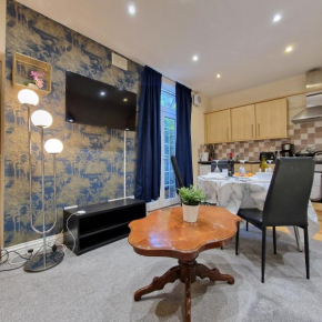Kenilworth 2Bedroom Gem in Coventry for Families & Professionals